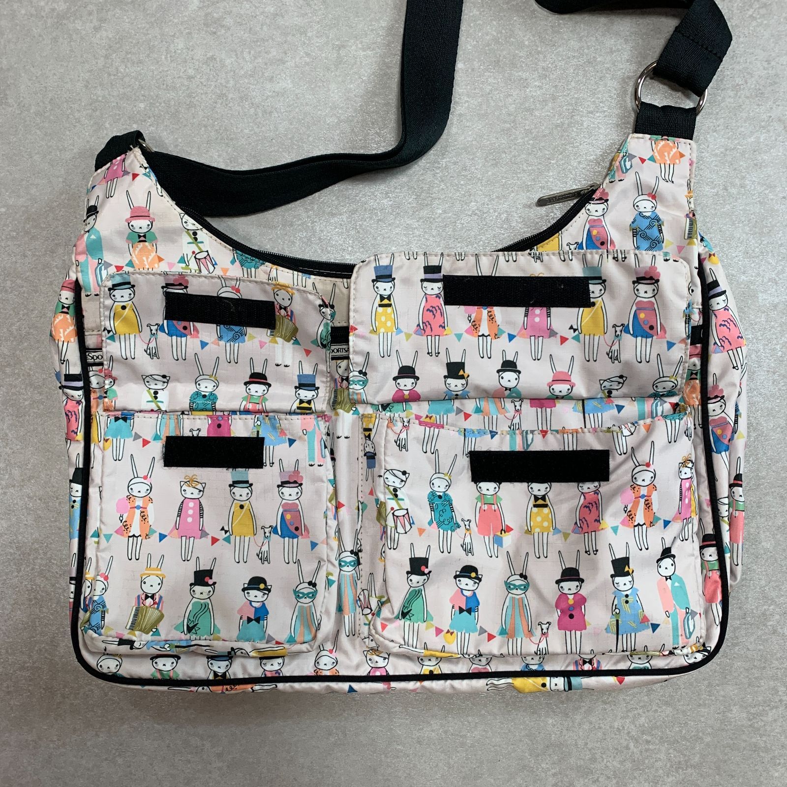 LeSportsac うさぎ柄 レスポートサック ショルダーバッグ フィフィ