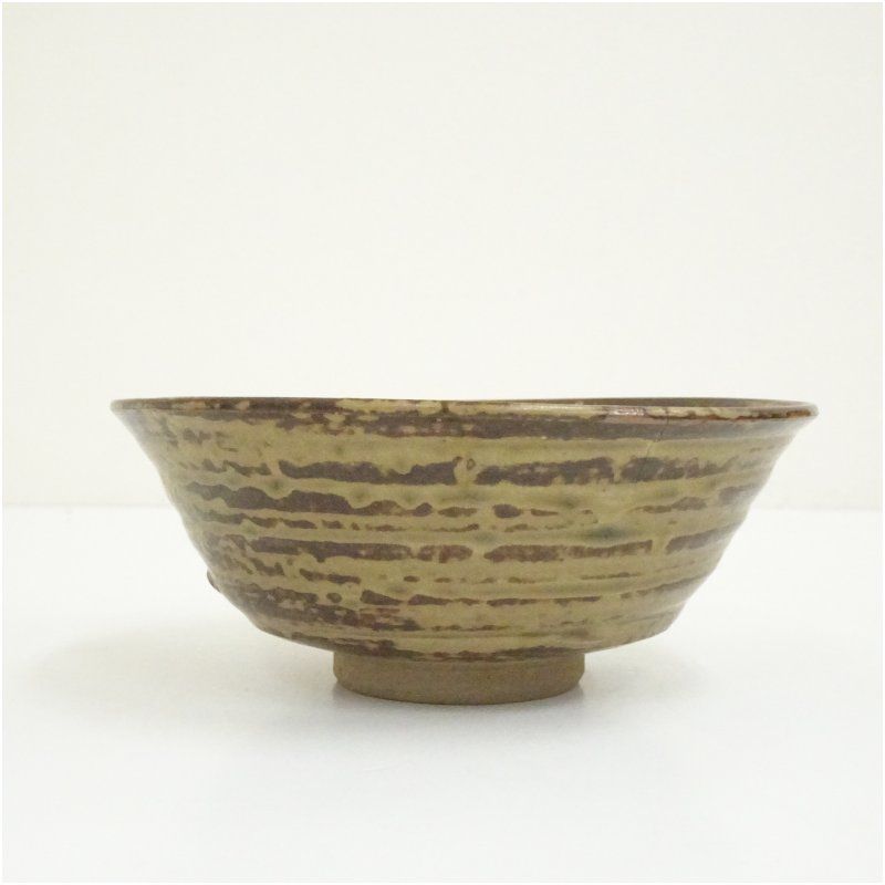 作家物 伊羅保茶碗（共箱） 茶道 抹茶 おしゃれ 抹茶茶碗 抹茶碗