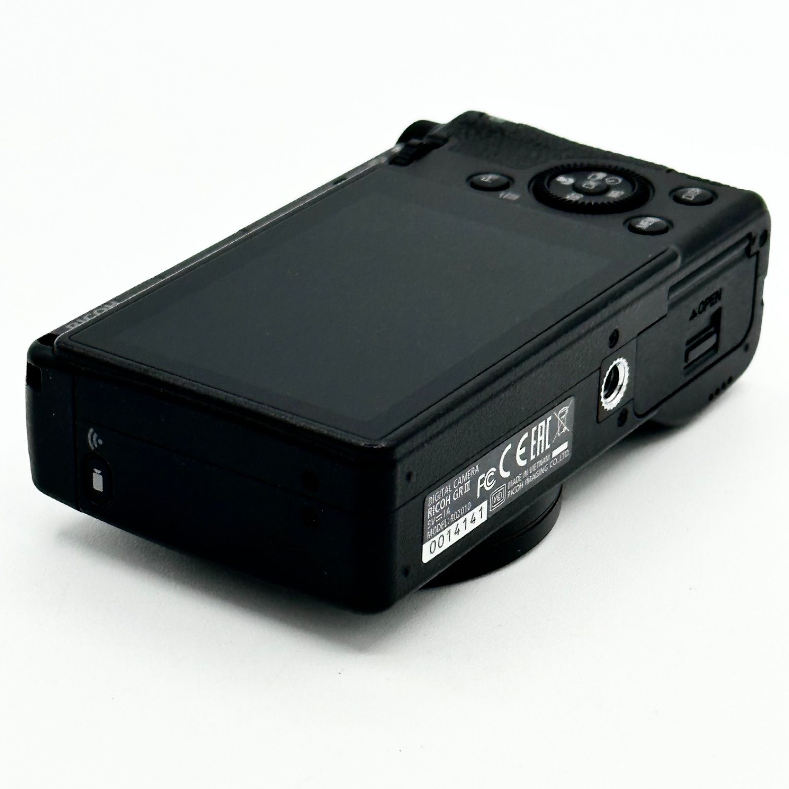 ほぼ新 4933ショット】RICOH GR III デジタルカメラ リコー RICOH