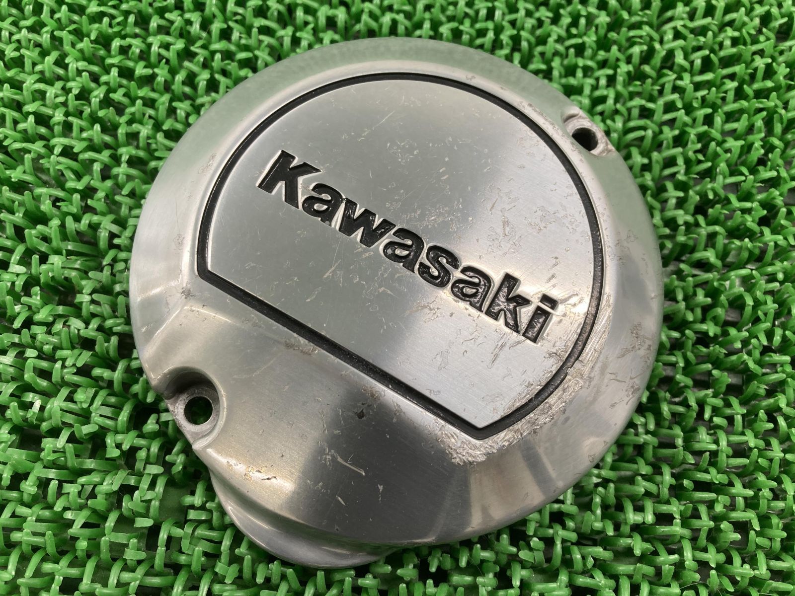 ゼファー400 ゼファーカイ エンジンカバー 917 カワサキ 純正 中古 バイク 部品 ZR400C ポイントカバー ペイント素材に 割れ欠け無し 品薄
