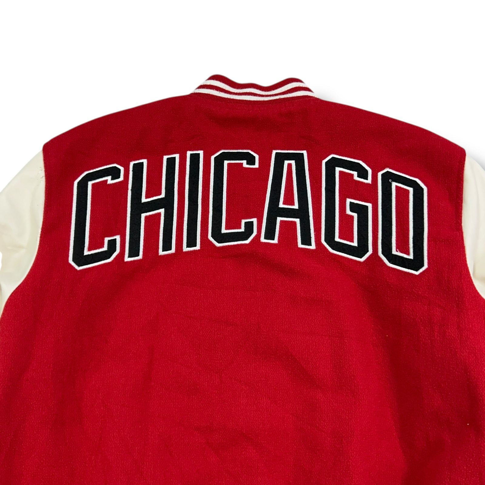 CHICAGO BULLS シカゴブルズ NBA 公式ライセンス 中綿キルティング