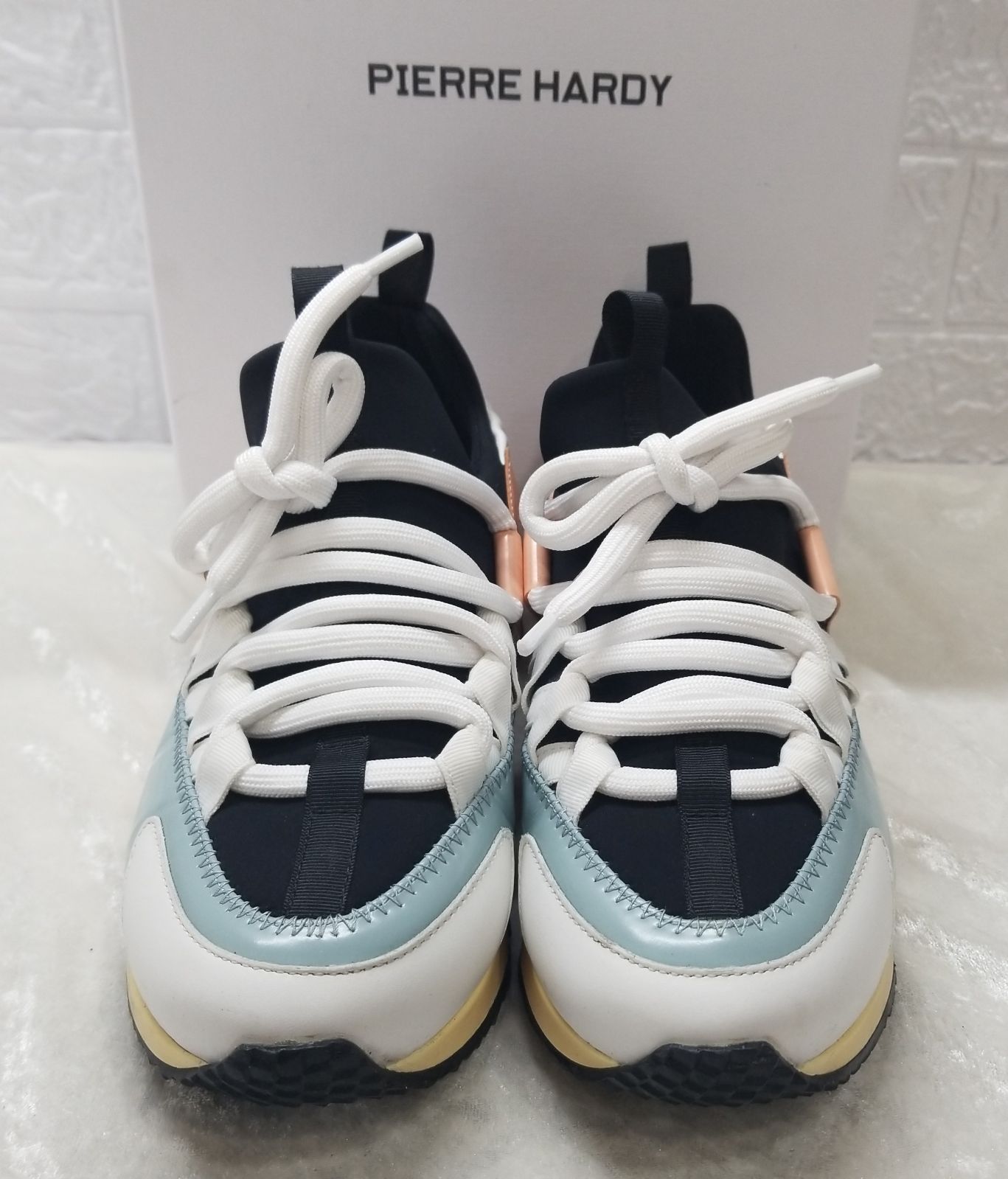 【美品】PIERRE HARDY ピエールアルディ 38 スニーカー 24.0㎝ 美品】希少 PIERRE HARDY ピエールアルディ スニーカー #38 24cm