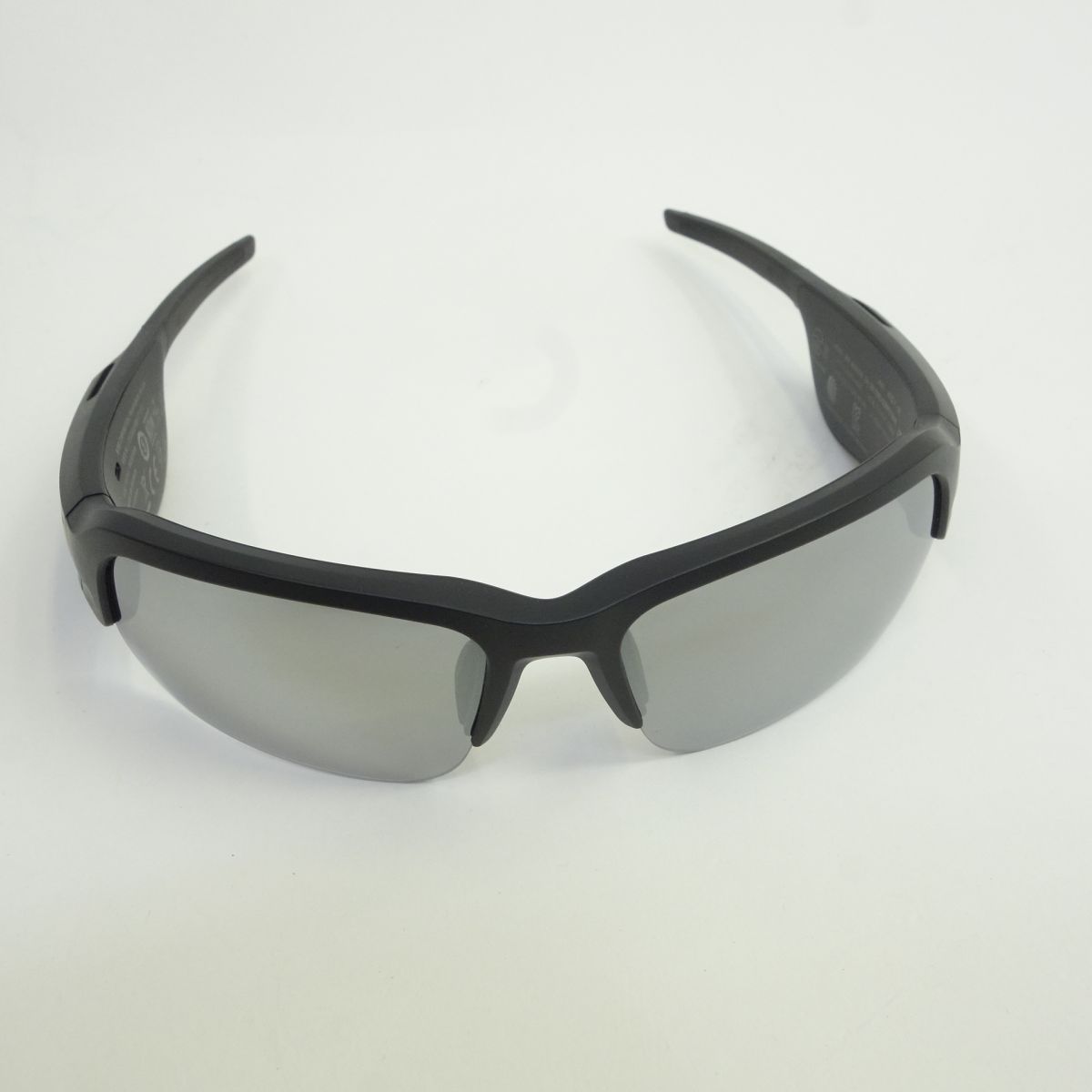 ★BOSE ボーズ　BMD0010 サングラス　スポーツタイプ BOSE ボーズ Frames Tempo BMD0010 オーディオサングラス ※中古