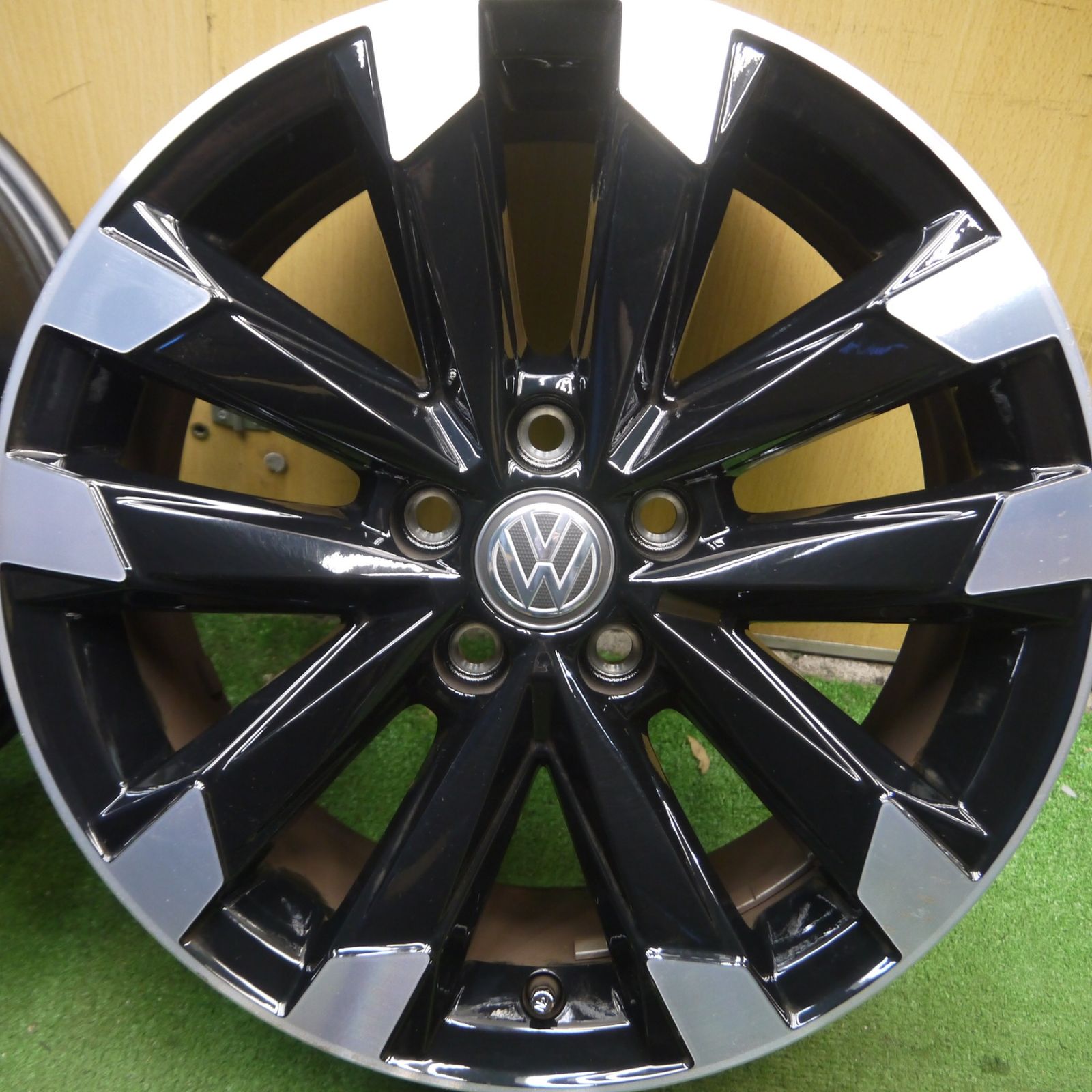 ホイール　16インチ　BBS vw t-cross ワーゲン　４本セット ホイール 16インチ BBS vw t-cross ワーゲン 4本セット（BBS製