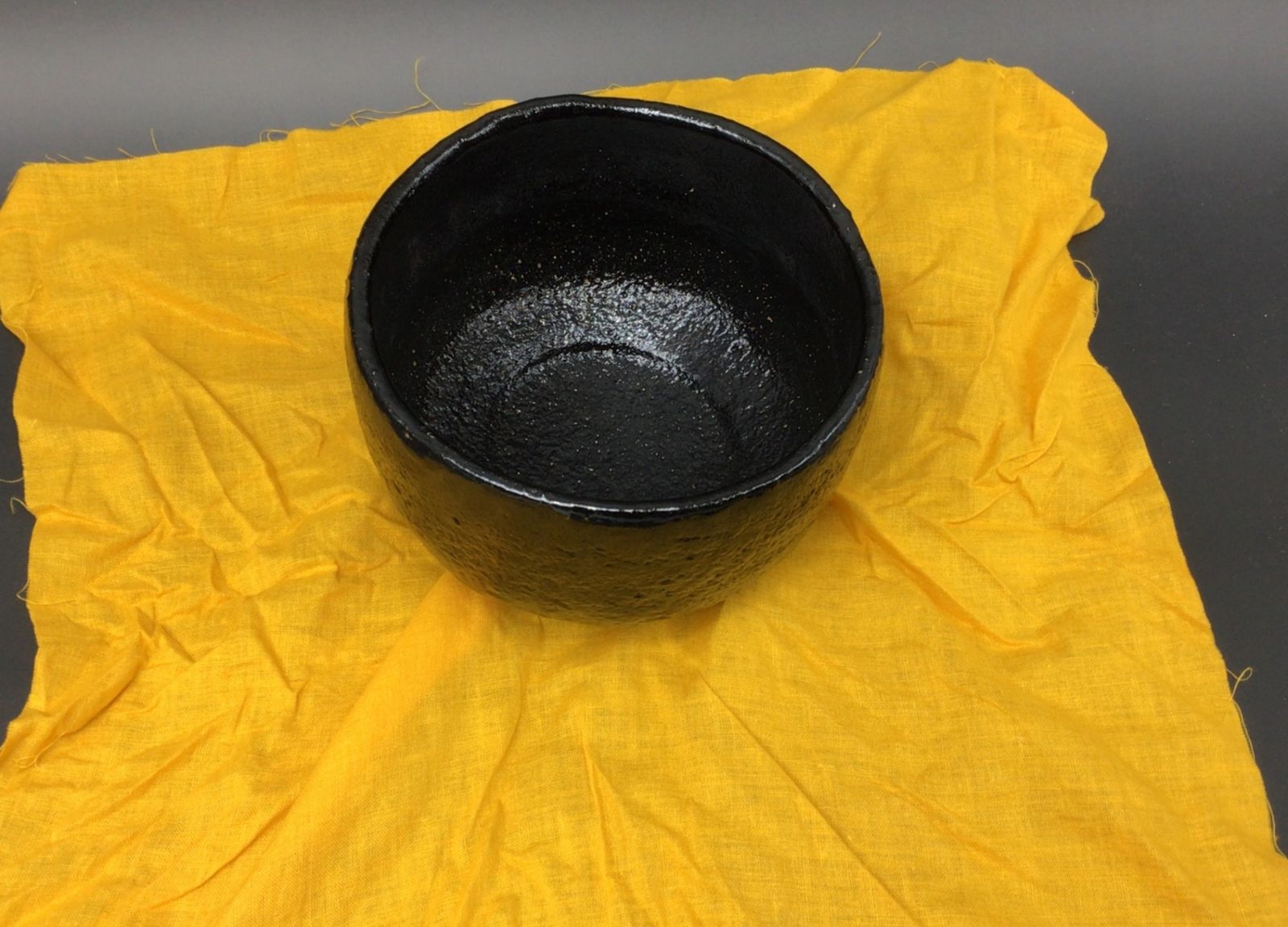 4060 平安祥悦 黒楽茶碗 惣吉刻銘 慶入作 茶道具 共布 共箱 - メルカリ