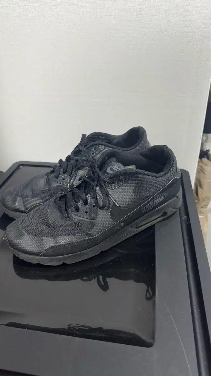 【雷市場（ポンジャン）商品韓国直送】 NIKE(ナイキ) エアマックス 90 黒 275