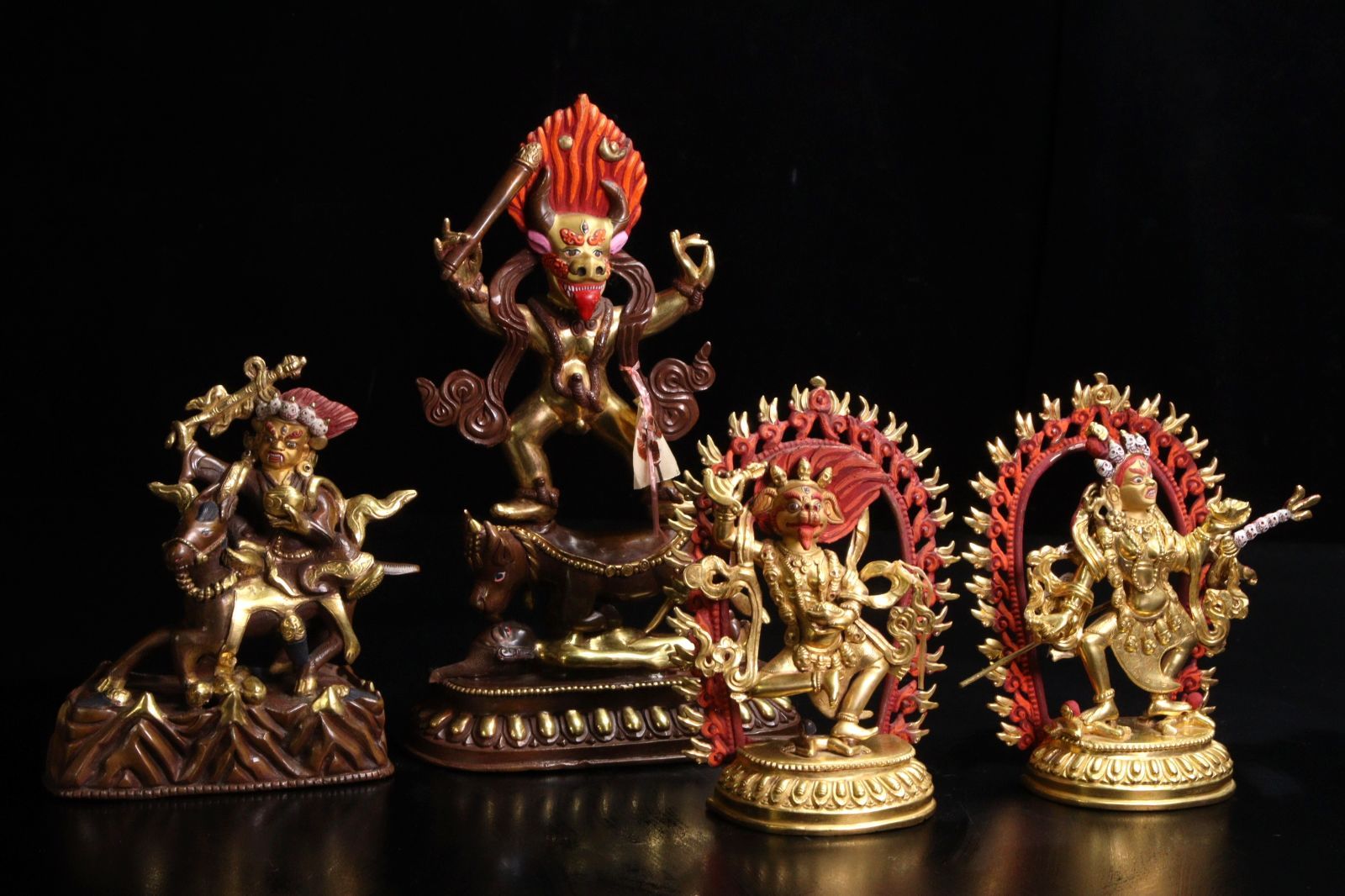 中国　古七宝　緑透釉　銀線象嵌　花蝶文　小鉢　唐木台付　M　R6842 中国 古七宝 緑透釉 銀線象嵌 花蝶文 小鉢 唐木台付