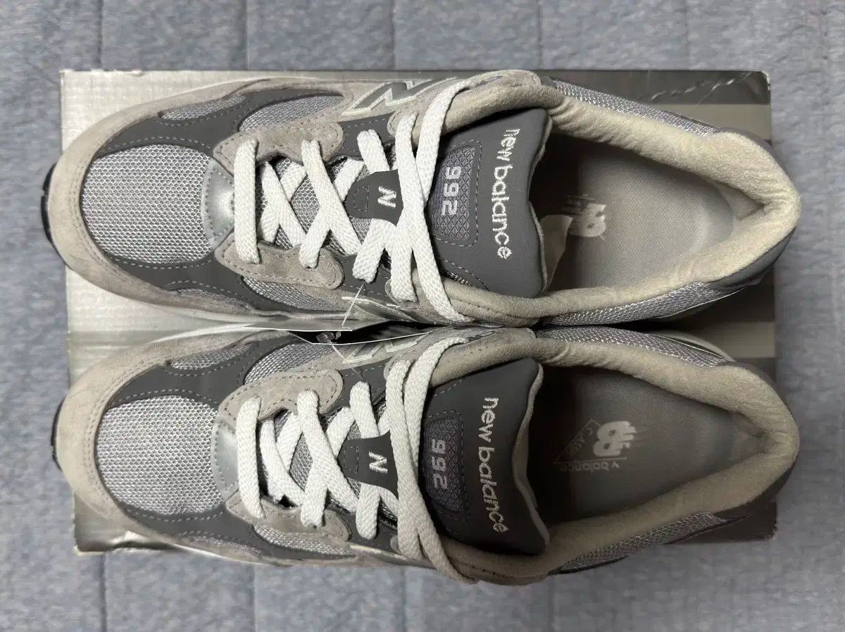 New Balance(ニューバランス) M992GR 285