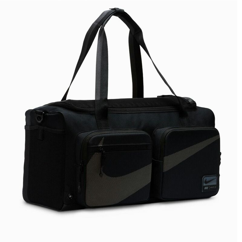 NIKE ナイキ　2way PRF ダッフルバッグ ボストンバッグ　美品 ナイキ ボストンバッグ 約31L NIKE NK UTLTY S PWR DUFF-2.0 GFX