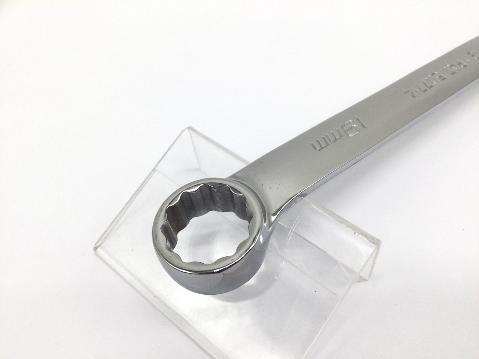 コンビネーションレンチ