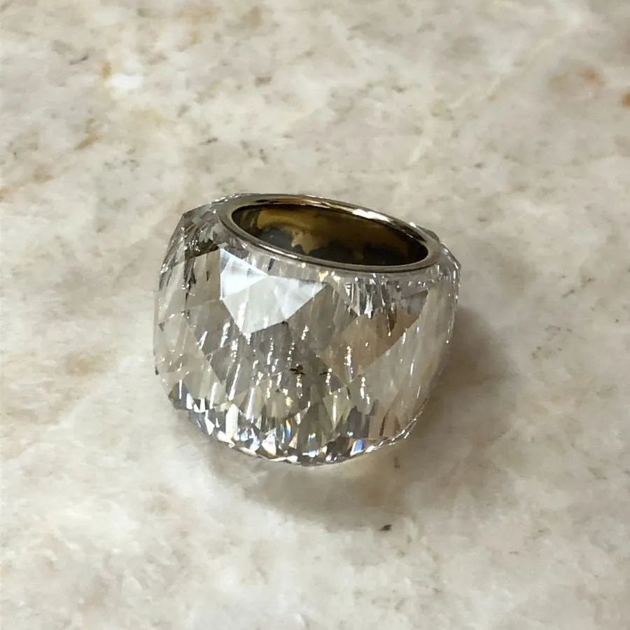 SWAROVSKI スワロフスキー ニルヴァーナ リング クリア サイズ55
