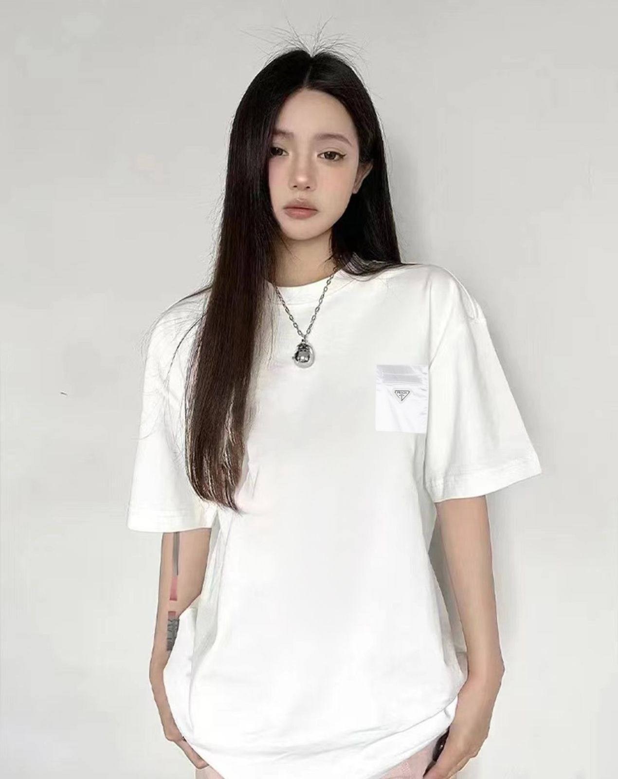 PRADA Re-Nylon x ジャージー 半袖 Tシャツ ホワイトＳサイズ - メルカリ