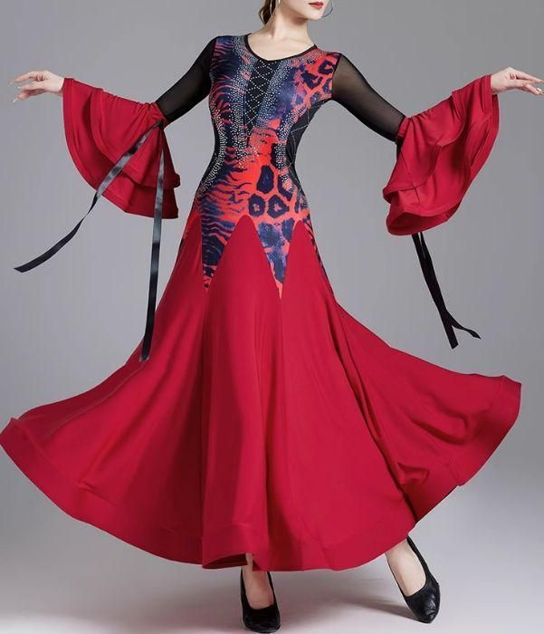 社交ダンスドレス セール ラテンドレス 競技 フレア袖 オーダーメイド