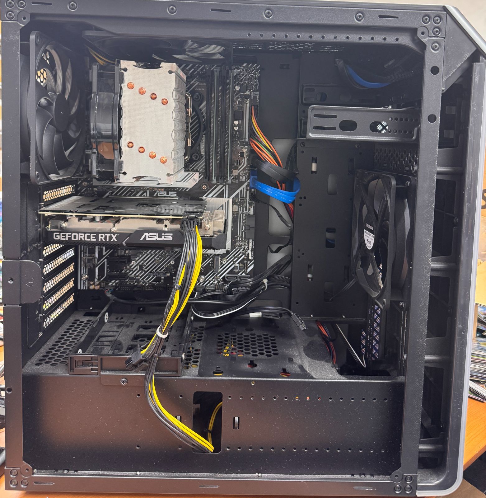 ガレリア RTX 3060 Ti Intel Core i7 11700 ゲーミングPC ゲーミング 