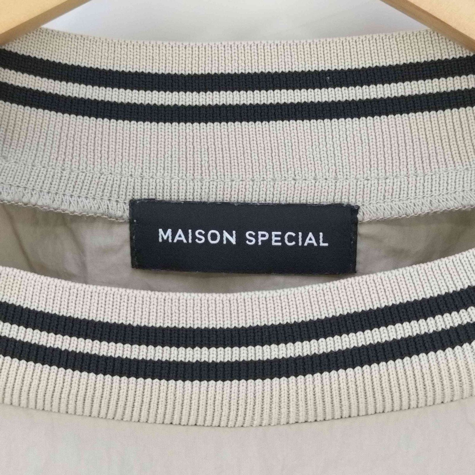 メゾンスペシャル MAISON SPECIAL Color Piping Nylon Top