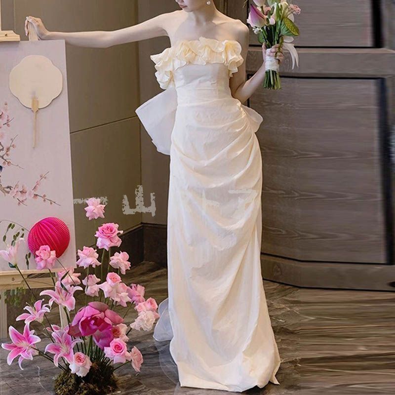 ウェディングドレス 花嫁 二次会 ウエディングドレス 結婚式 ロングドレス ライトドレス クリーム オフショルダー フリル