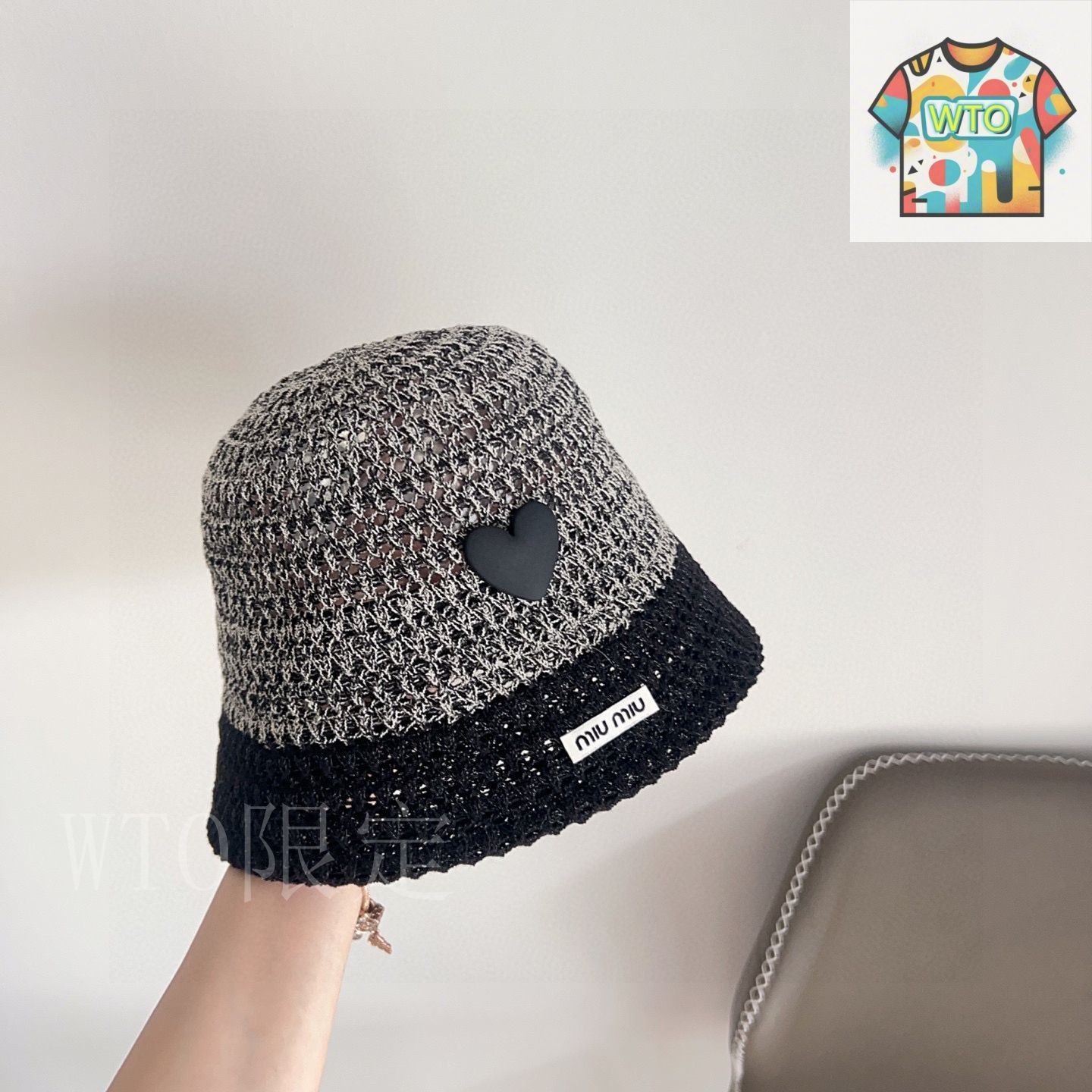MIUMIU ギャバジン フィッシャーマン ハット 今日WTO】Miu Miu 新モデル フィッシャーハット-LK73 - メルカリ