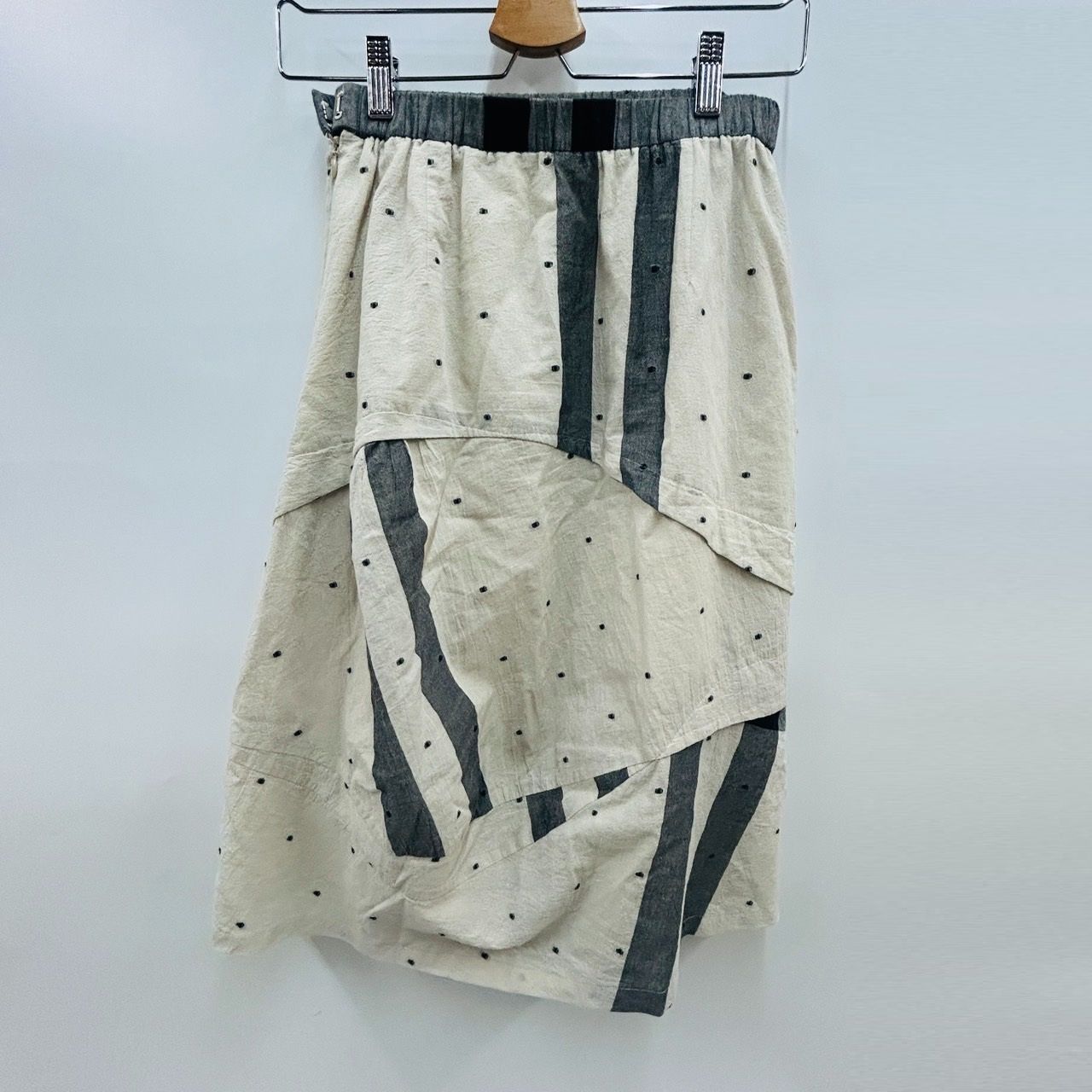 慈雨 スカート 慈雨 ジウ ブラック 黒 チェック柄 ロングスカート 変形