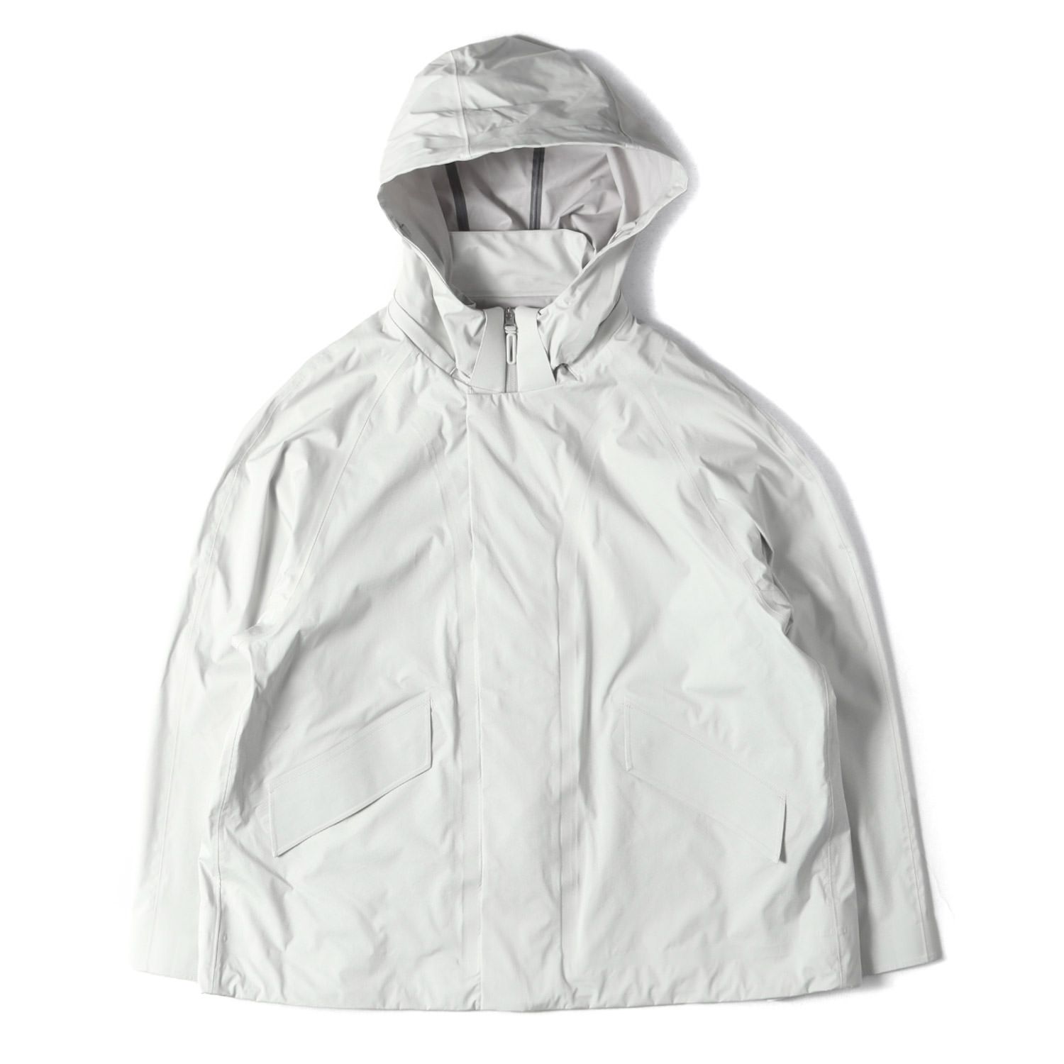 DESCENTE ホワイト マウンテンパーカー デサント マウンテンパーカー