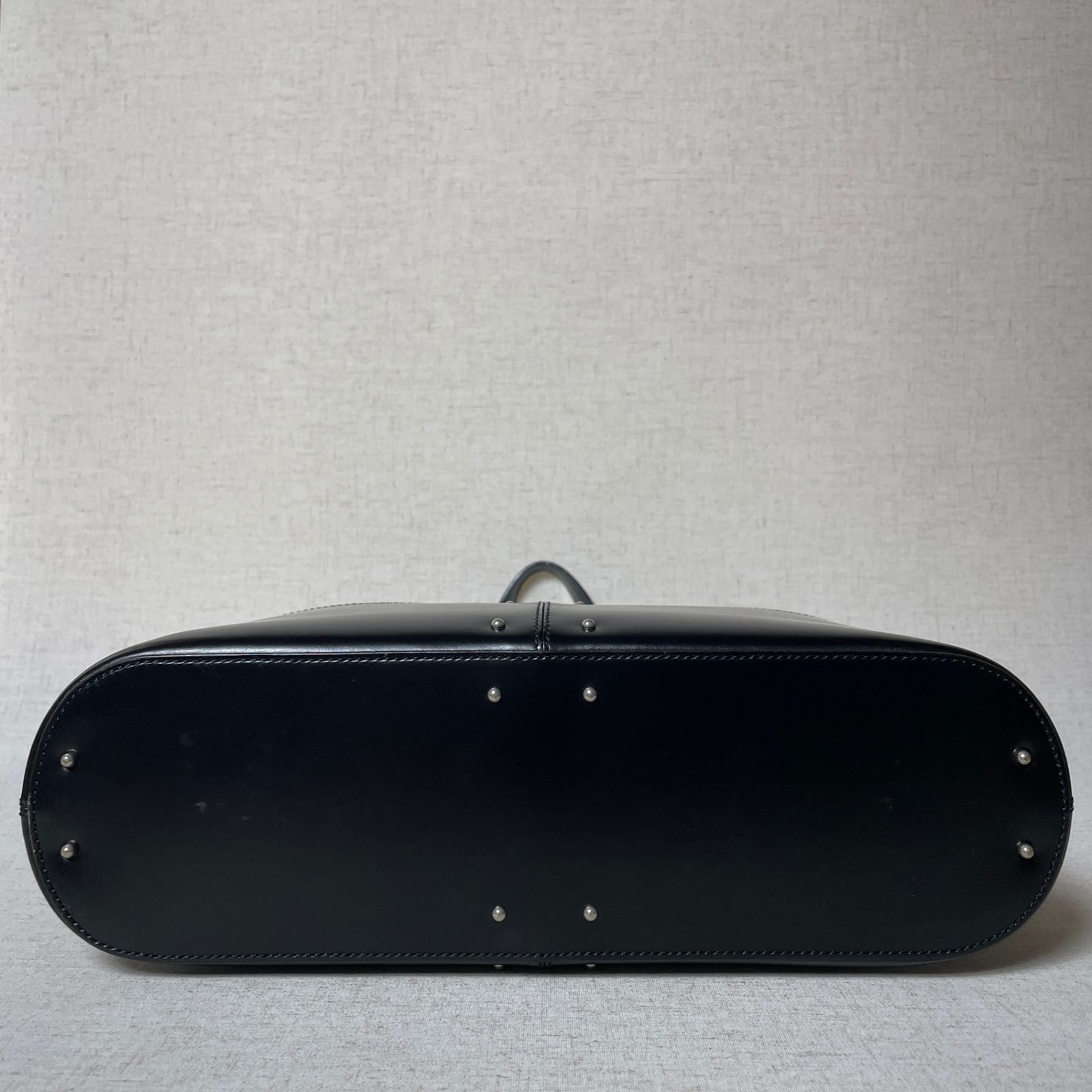 2503-163｜美品｜トッズ トートバッグ レザー ブラック スタッズ 2503-163｜美品｜トッズ トートバッグ レザー ブラック スタッズ