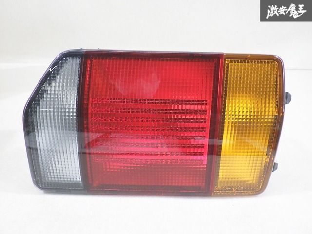 ワゴンR　CT21 /CT51/CV21 RR クリアテールランプ　左右　未使用 ワゴンR CT21 /CT51/CV21 RR クリアテールランプ 左右 未使用