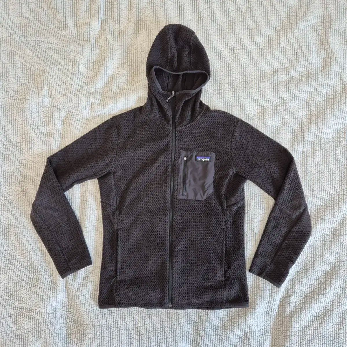 patagonia パタゴニア R1 エア