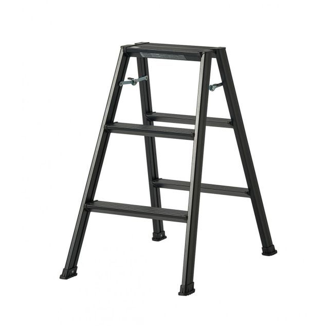 狩野寿一画伯作品(ノートルダム大聖堂)