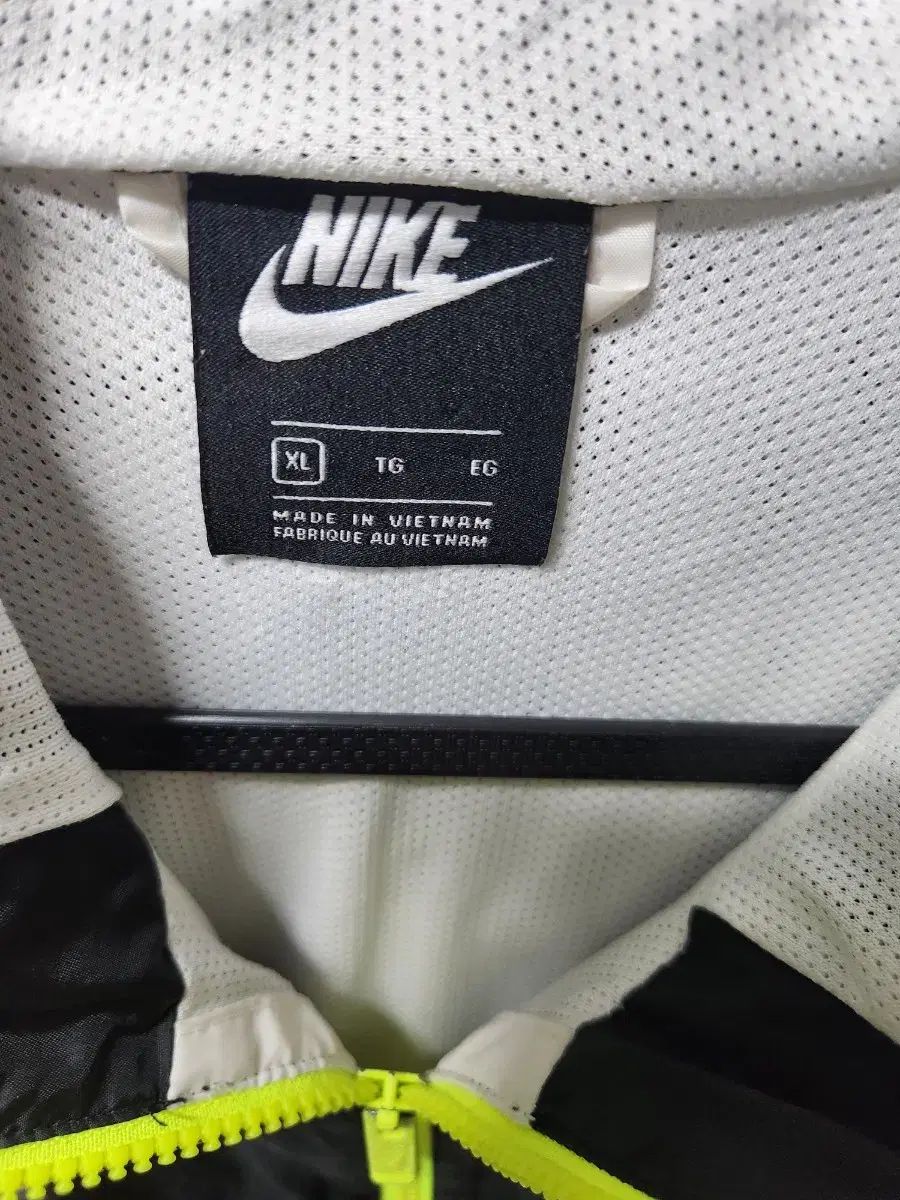 NIKE ナイキ ワンドランナー 販売