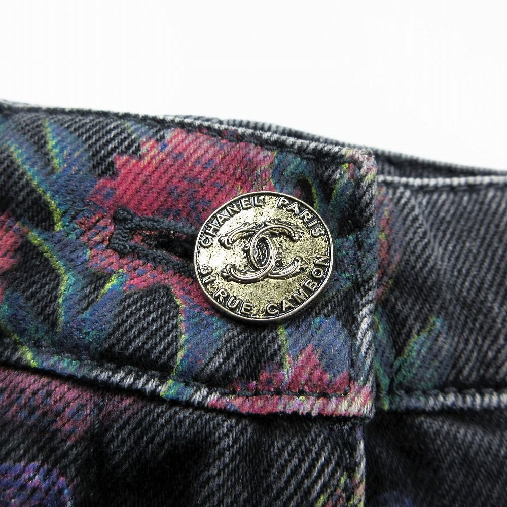 美品 CHANEL シャネル P70723V62507 21A デニムパンツ ジーンズ 総柄