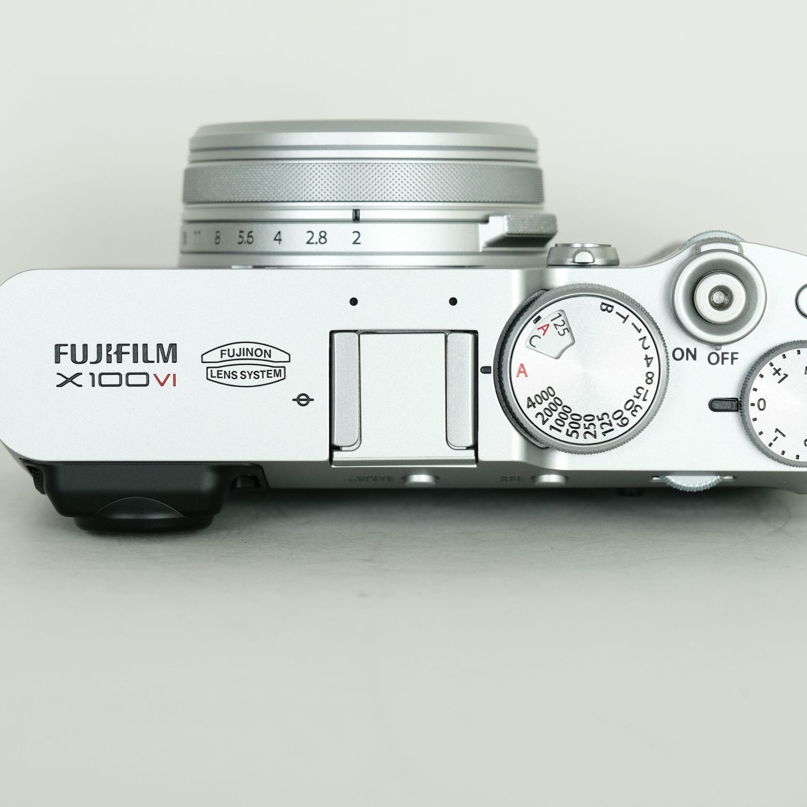 新品同様｜シャッター数100回] FUJIFILM X100VI [シルバー
