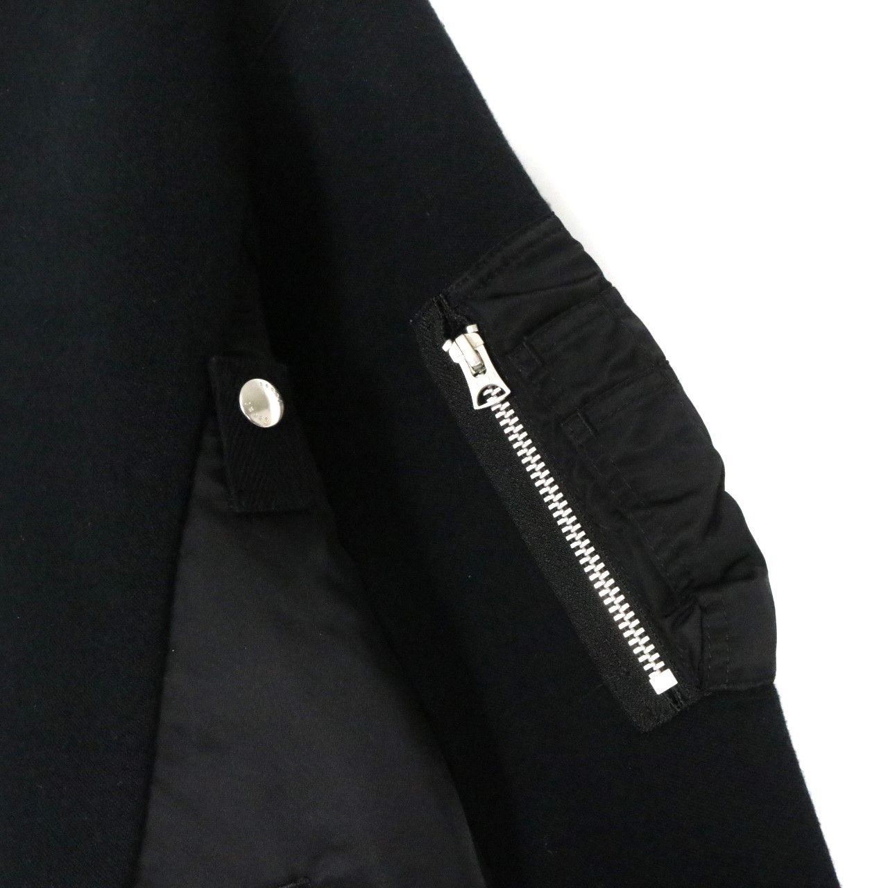 中古B】sacai サカイ 3 / L メンズ スウェット 21AW Sponge Sweat MA-1 Pullover再構築 ドッキングスウェット  SCM-032 黒 中古B 古着 - メルカリ