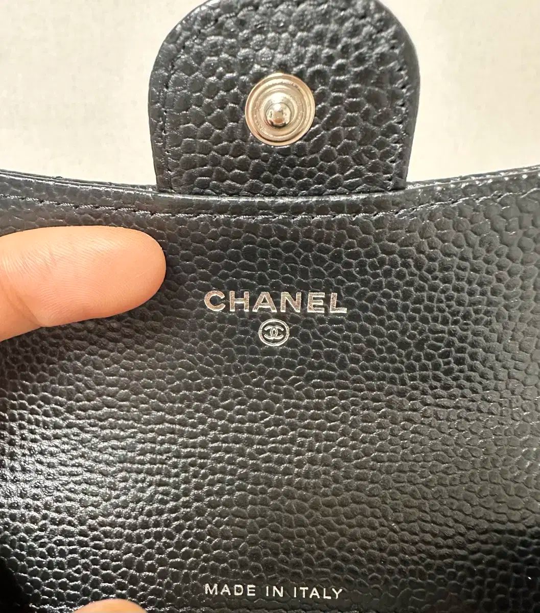 新作CHANEL★シルバー入手困難クラシックカードホルダー 直営店 新作CHANEL☆シルバー入手困難クラシックカードホルダー 直営店