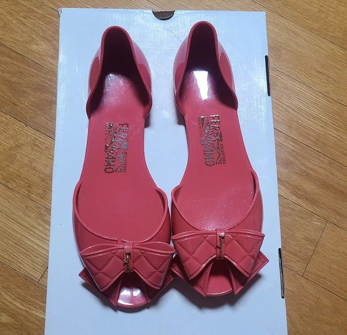 FERRAGAMO