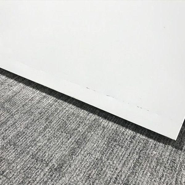 脇デスク