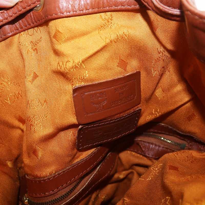 エムシーエム MCM ショルダーバッグ 斜めがけ レザー ロゴ 総柄