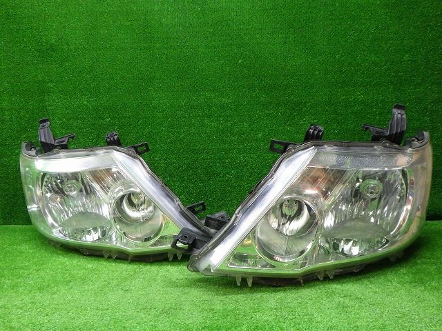 日産 C25 NC25 セレナ 後期 ヘッドライト左右 ハロゲン 100