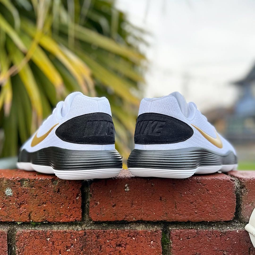 NIKE HYPERDUNK 2017 LOW EP ナイキ ハイパーダンク 2017 EP