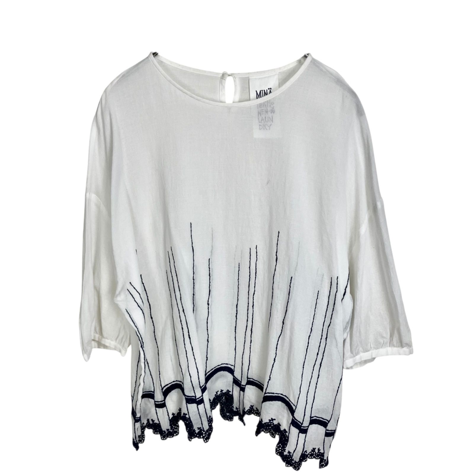 minä perhonen 】半袖刺繍トップス ミナペルホネン ベージュ刺繍半袖