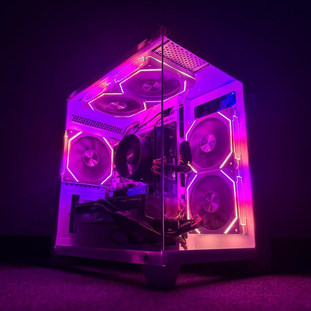 新品ケースゲーミングPC RTX5070Ti/Ryzen 7/新品SSD 1TB 新品ケースゲーミングPC RTX5070Ti/Ryzen 7/新品SSD 1TB
