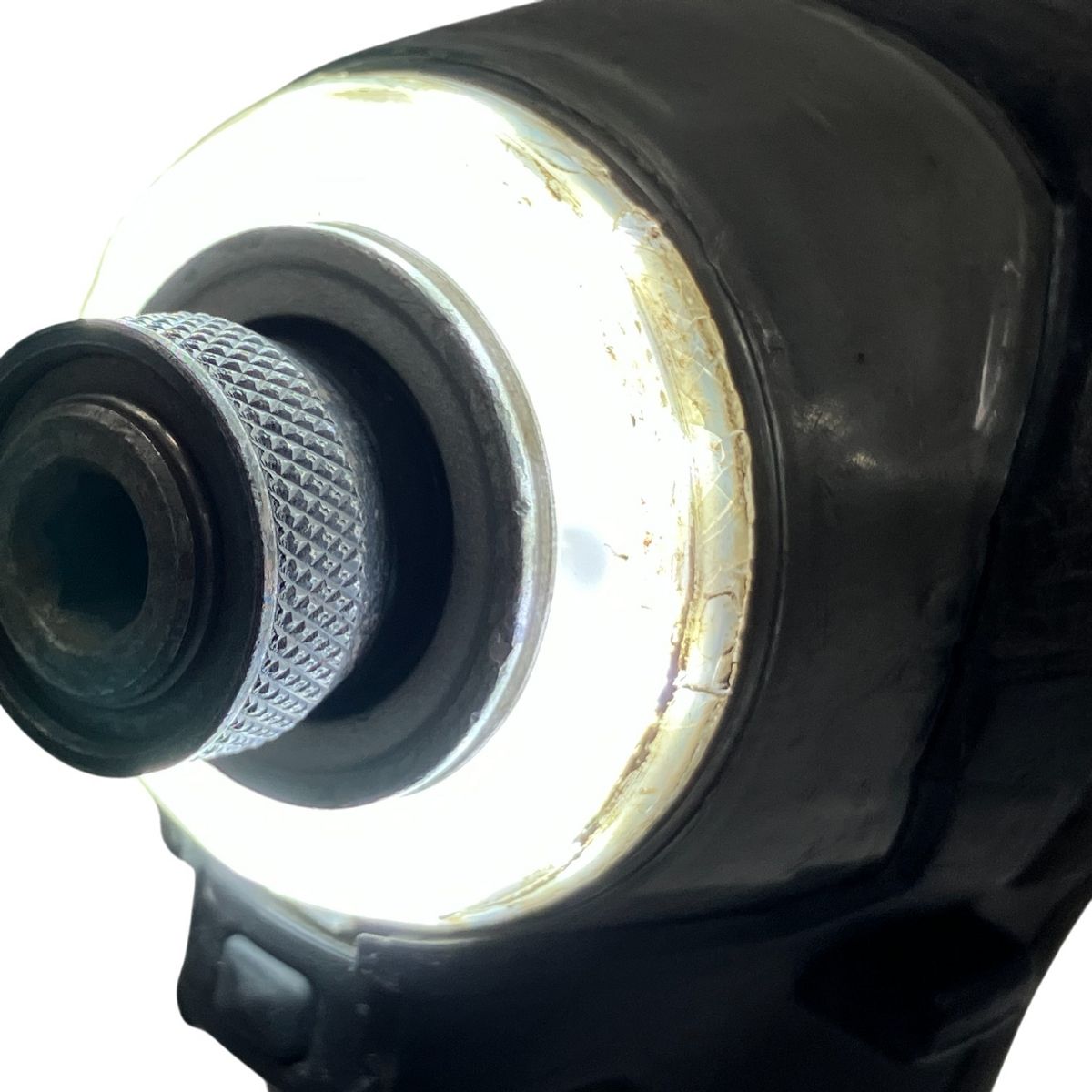 TD173D 充電式インパクトドライバ