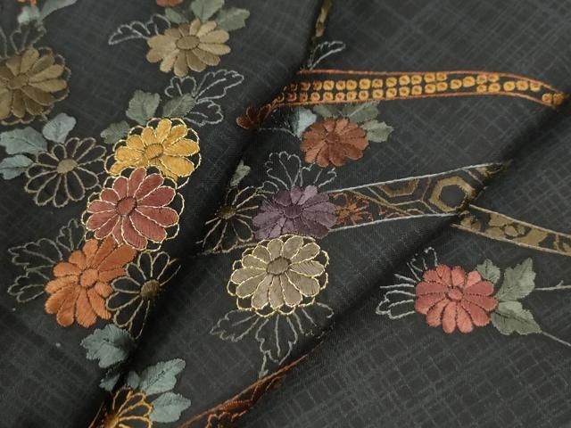 平和屋着物○訪問着 本場大島紬 総刺繍 鬘帯花文 金糸 正絹