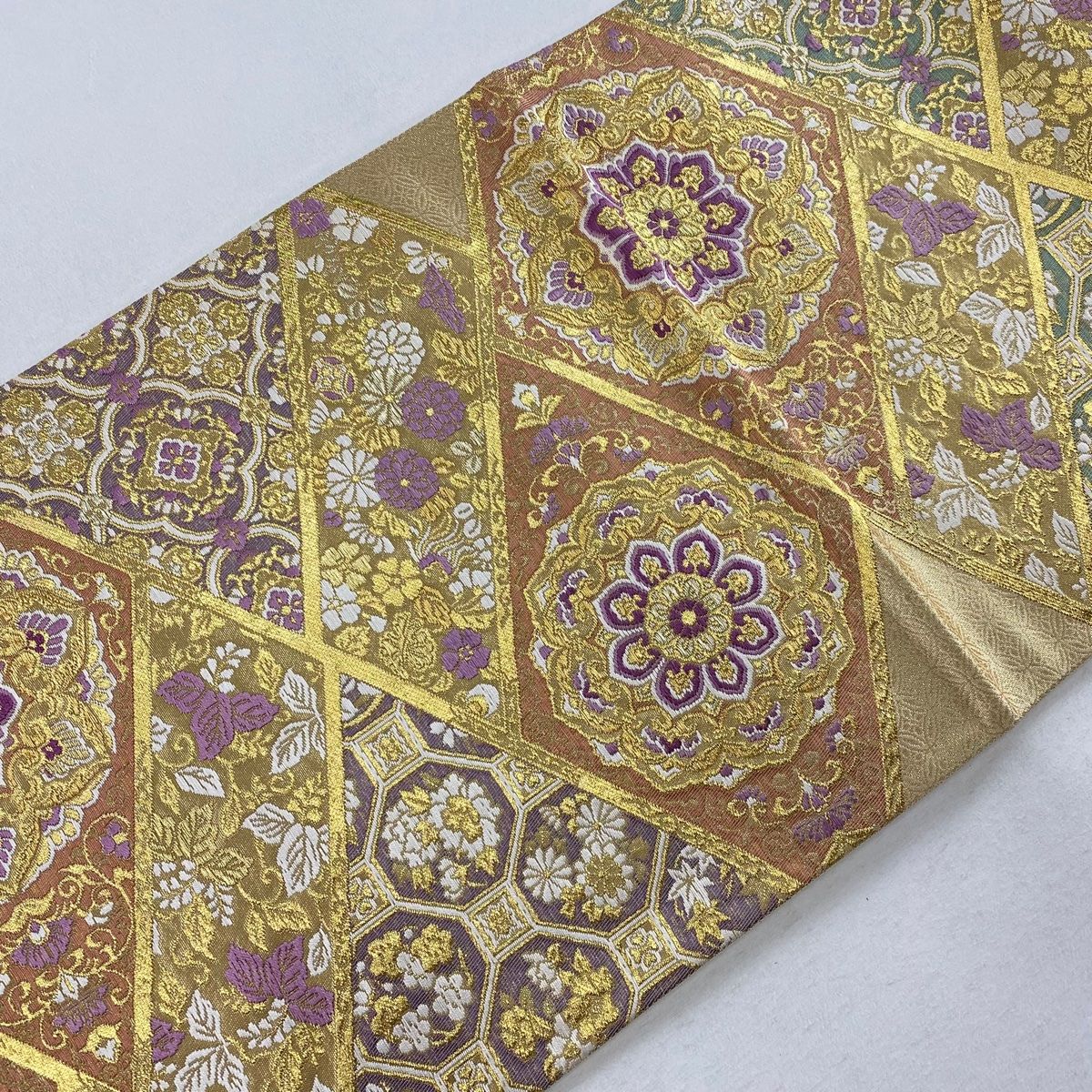 袋帯 美品 逸品 じゅらく 落款 華文 蜀江文 金糸 箔 金色 六通