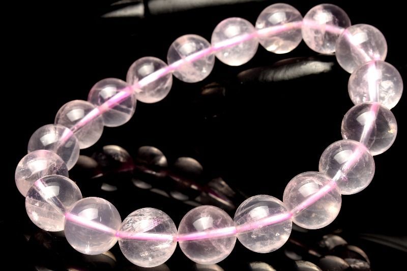 高品質 モザンビーク産スターローズクォーツたまご♡♡No.2336 1点物