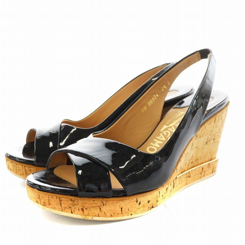 時期外のため値下げ中！】FERRAGAMO ウェッジサンダル フェラガモ