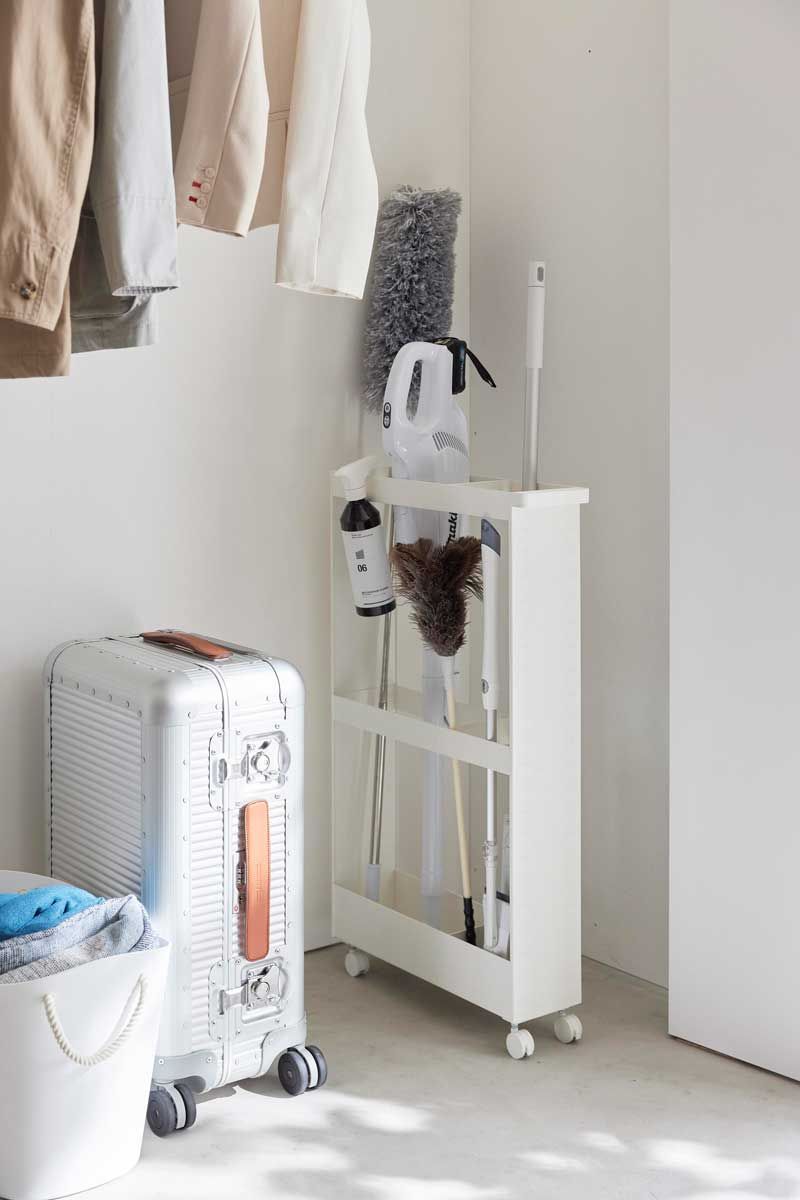 長尺物収納ワゴン 山崎実業 tower キャスター付き長物収納スリムワゴン 1713 ホワイト SPORTUS 沖縄 MARWIL-DEMENAGEMENTS_CH