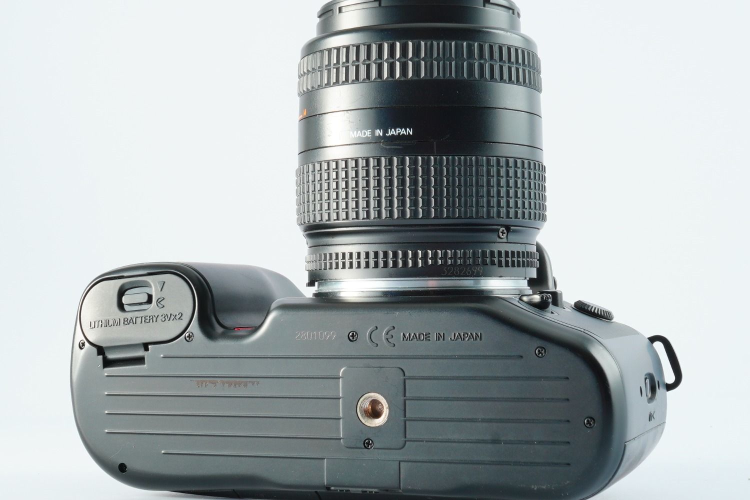 Nikon ニコン F70 (N70) + AF NIKKOR 28-70mm F/3.5-4.5 D AF フィルム