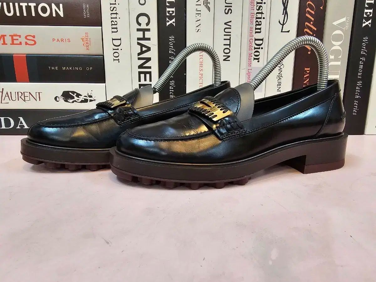 TOD S トッズ レディース ローファー 靴 230