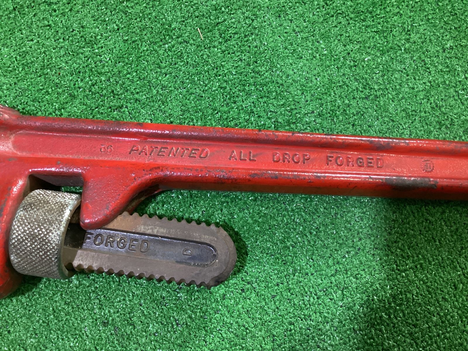 PATENTEDDROPFORGED36 HIT900mm