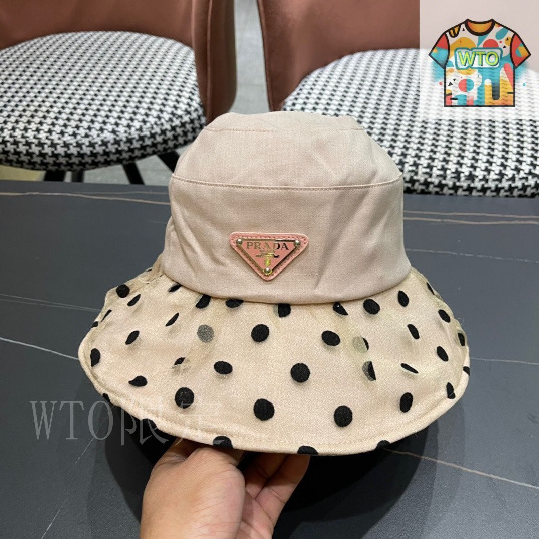 1度のみ着用　プラダ　バケツハット PRADA プラダ バケットハット 2HC137 12K8 12K1 レディース