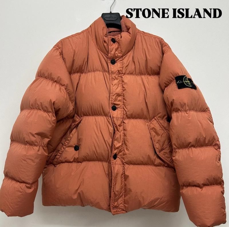 STONE ISLAND ストーンアイランド ジャケット 上着 ダウンジャケット ライトダウン ブルゾン ロゴバッジ 811540123 V0032